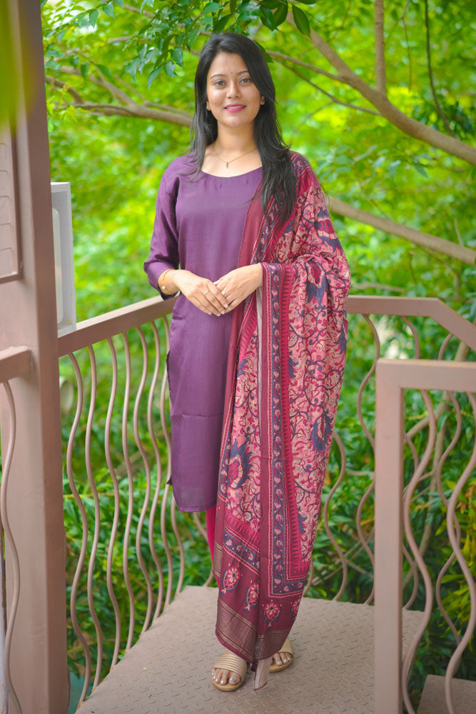 Purple kurti with Pink dupatta