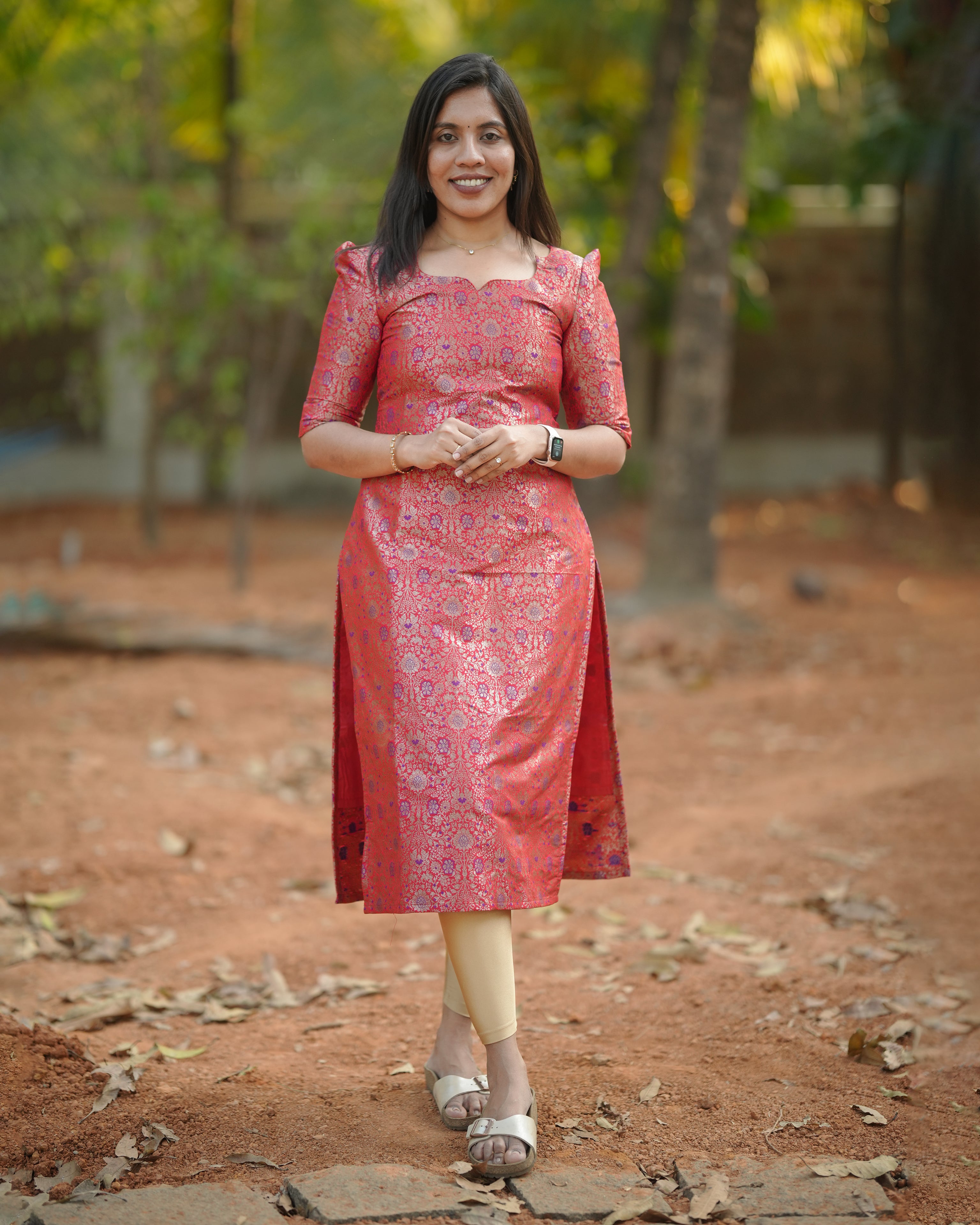 Red Floral Printed Straight Kurti