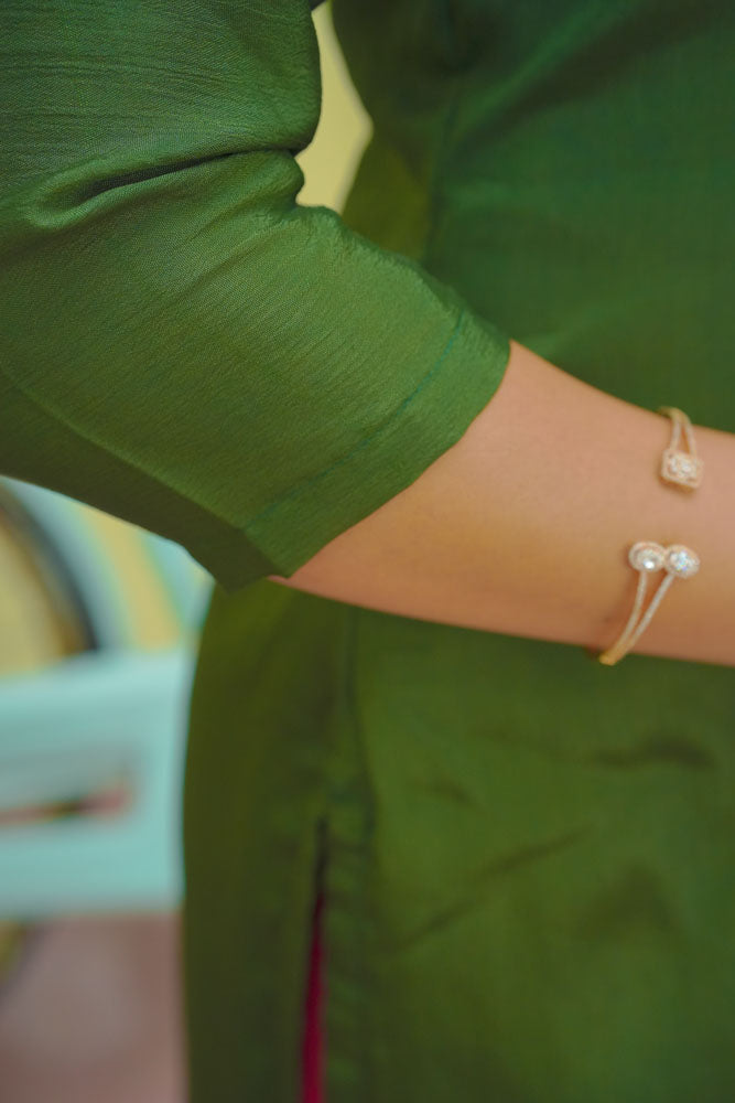 Green Kurti with Mustard Yellow Printed Dupatta