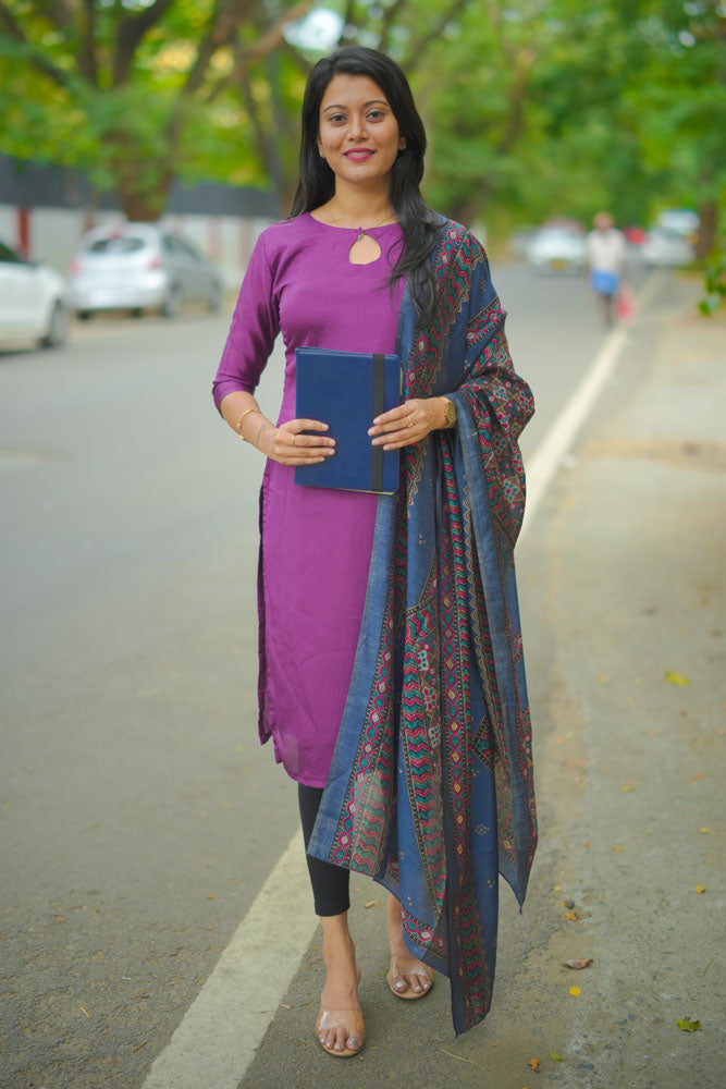 Violet kurti with Blue dupatta