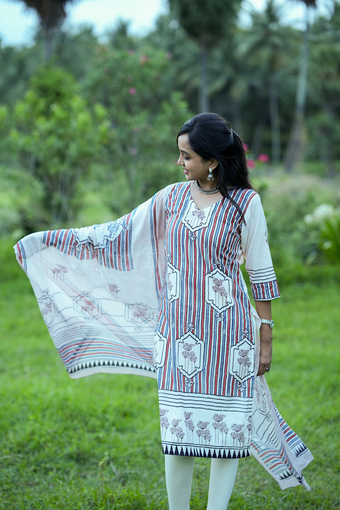 Ivory White Printed Kurti with Dupatta