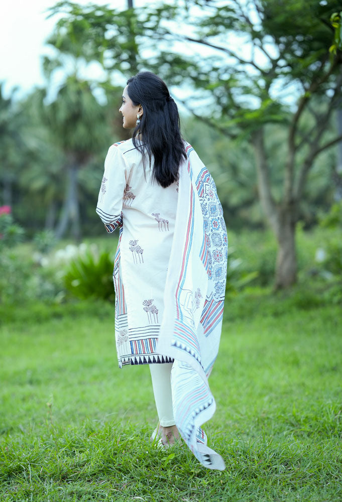 Ivory White Printed Kurti with Dupatta
