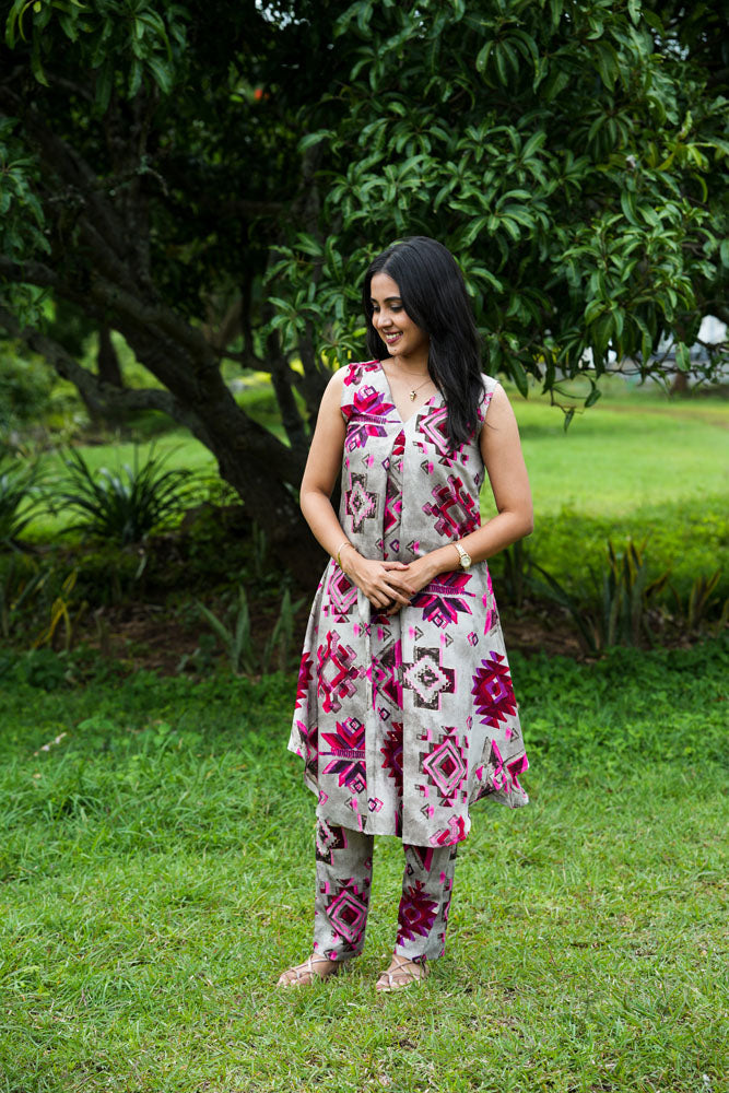 Modern Grey Printed Kurti Pant Set for Women
