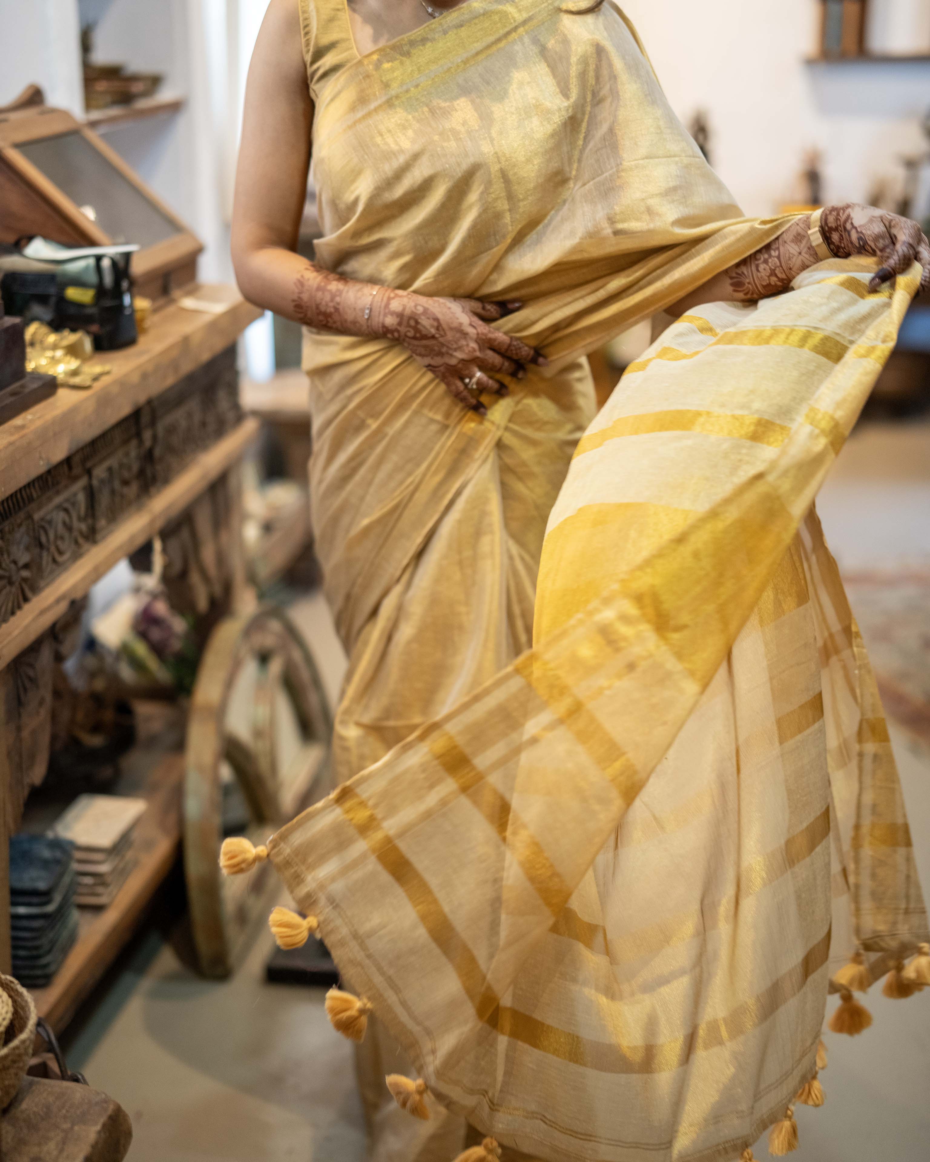 Gold Tissue Elegance Saree