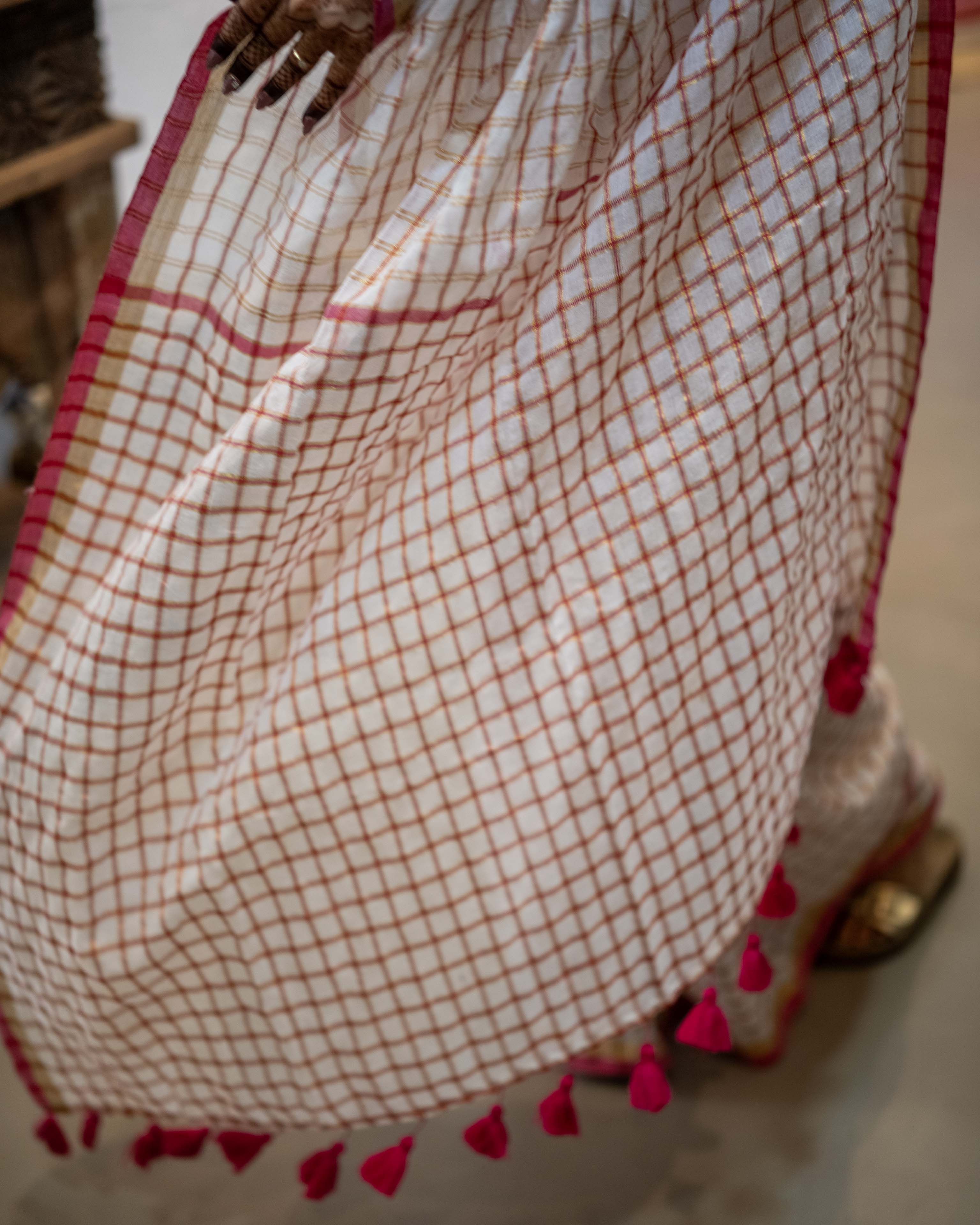 Multi Checks Mul Cotton Saree