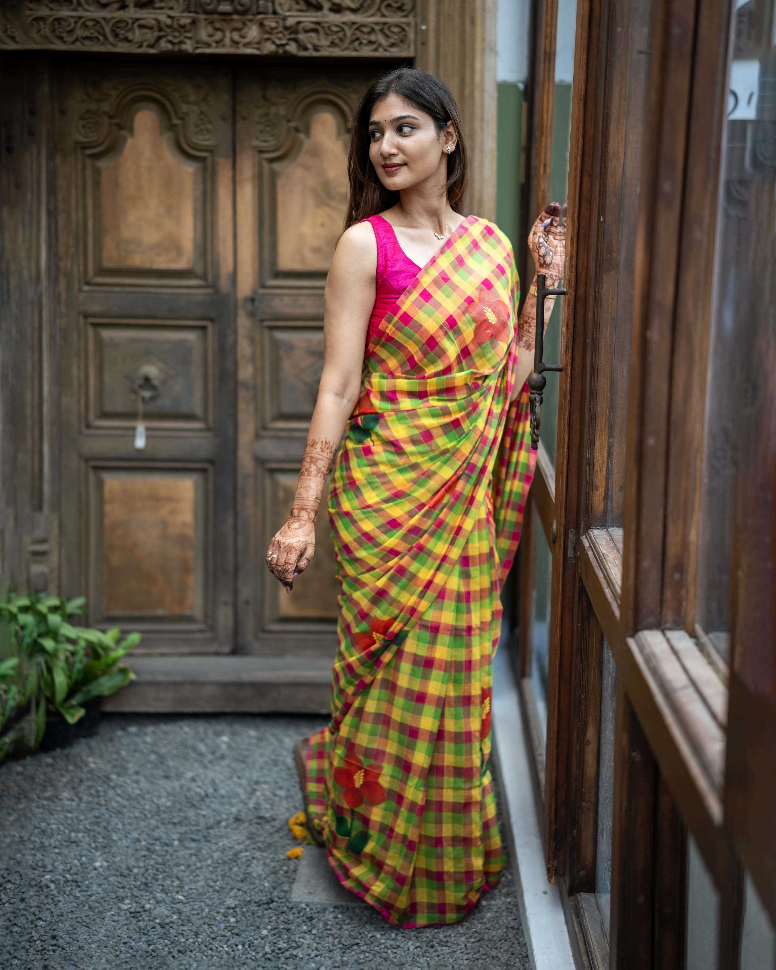 Pink Checked Mul Cotton Saree