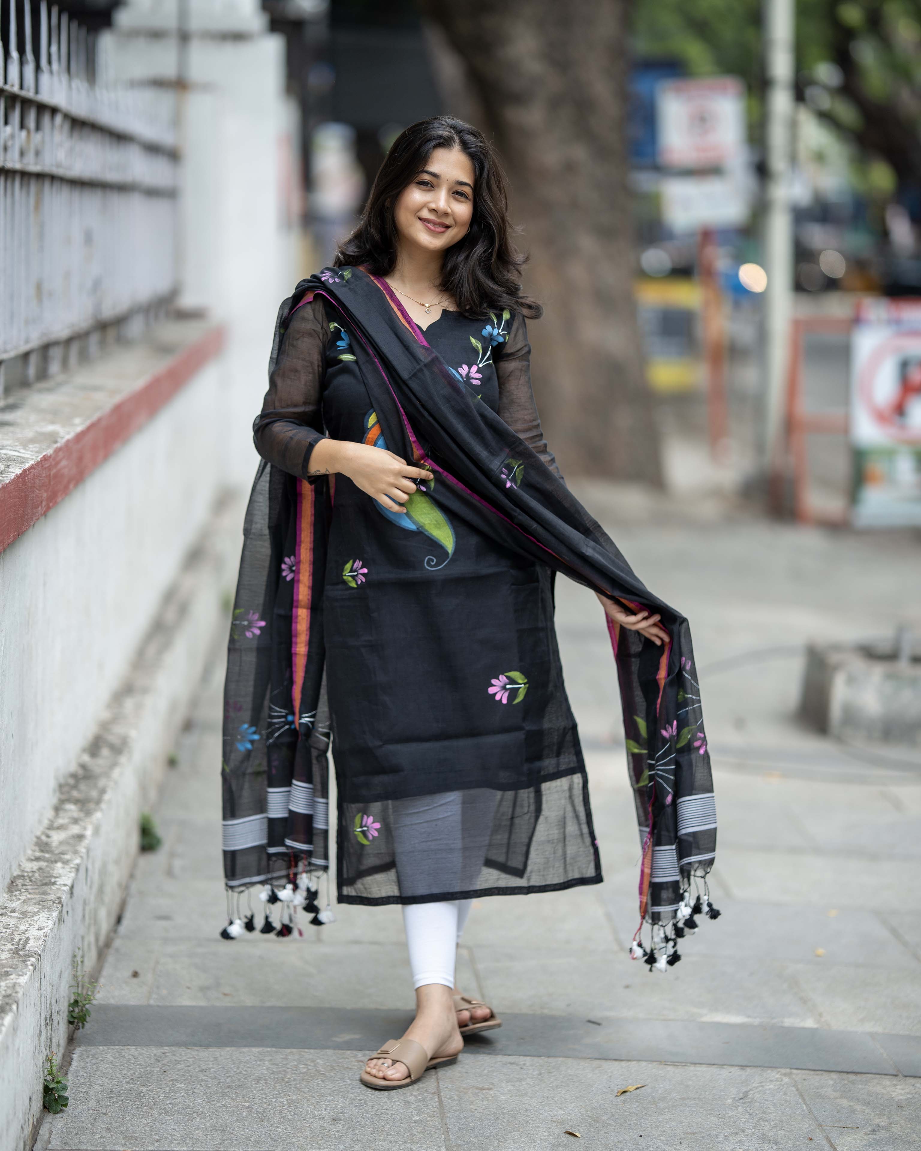 Handpainted Weaves Black Ethnic Top & Duppata