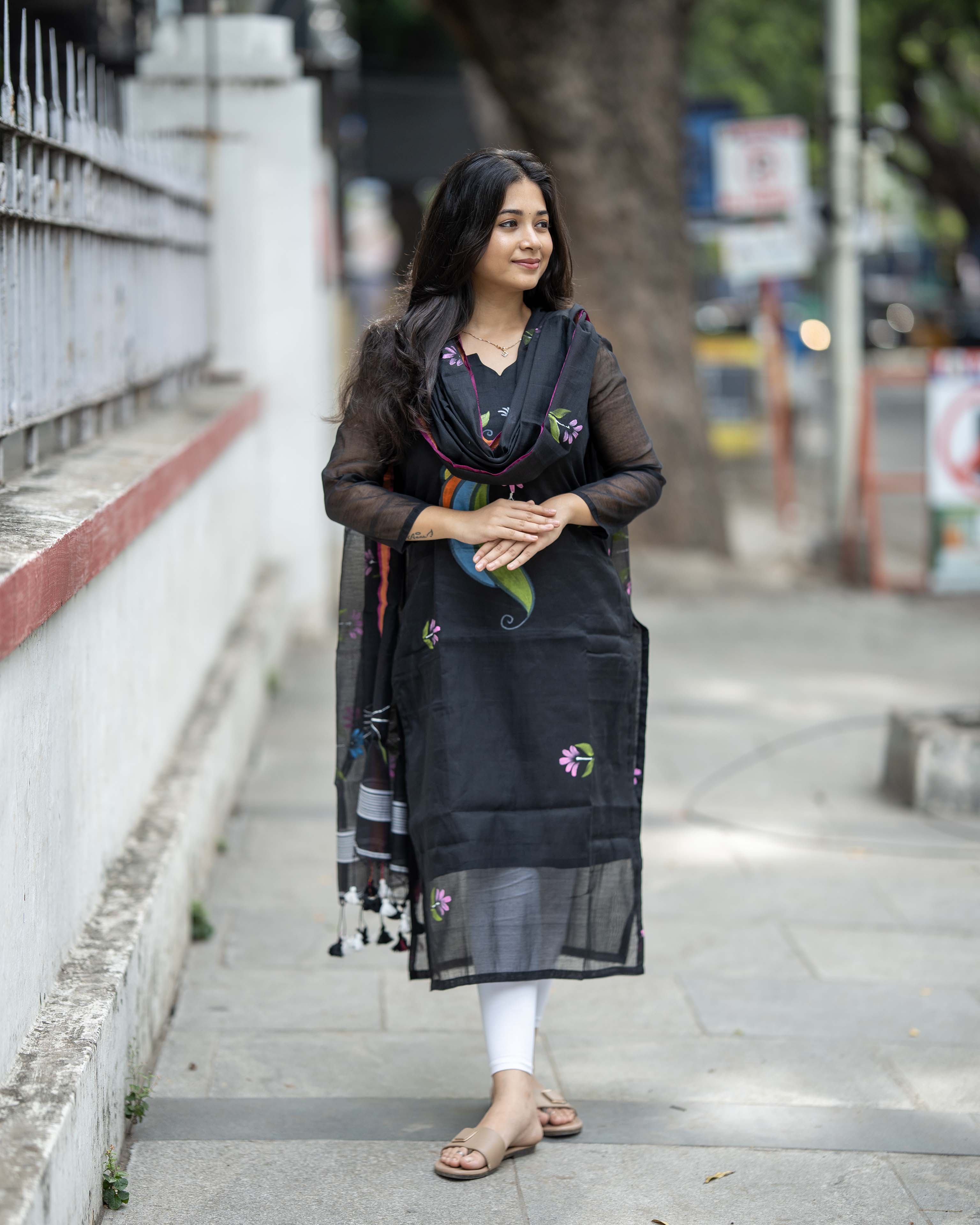 Handpainted Weaves Black Ethnic Top & Duppata