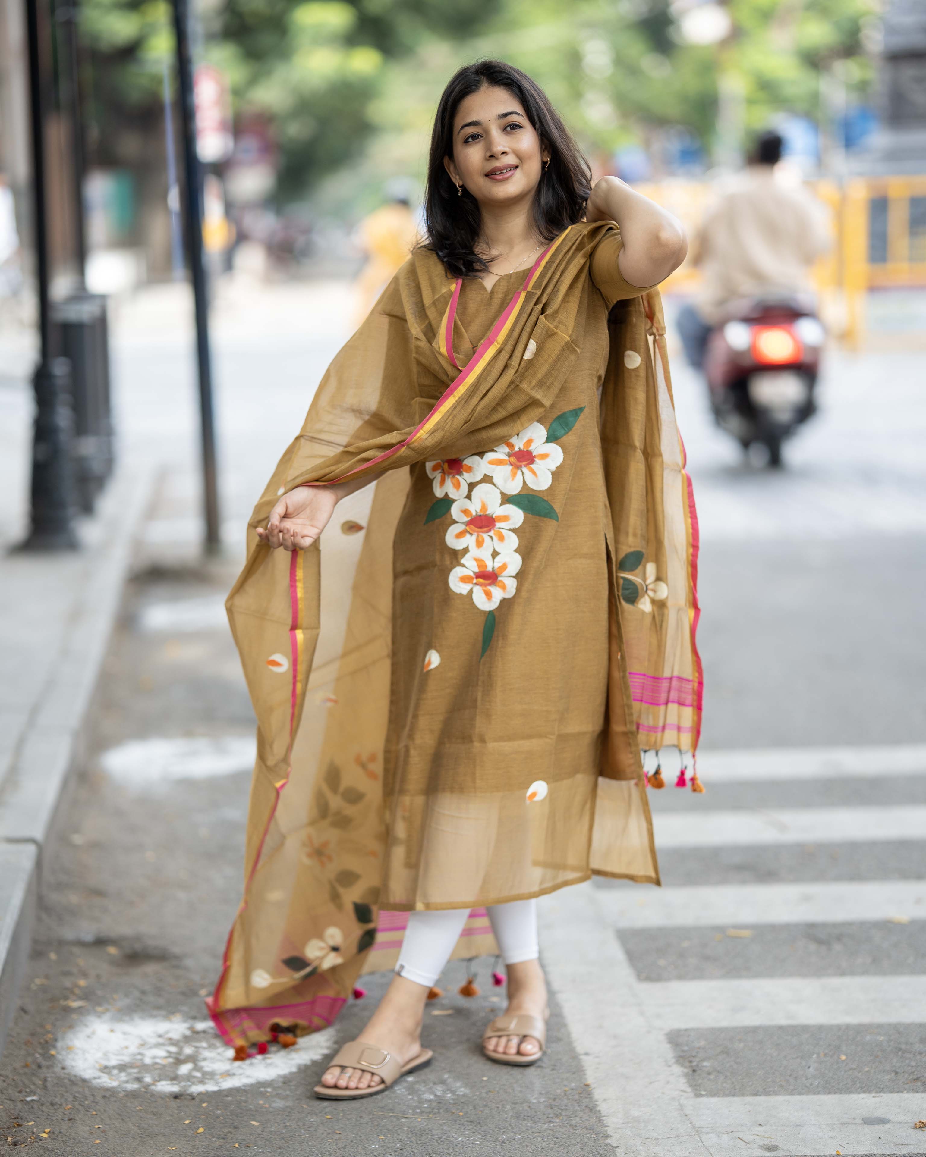 Handpainted Weaves Mustard Yellow Ethnic Top & Duppata
