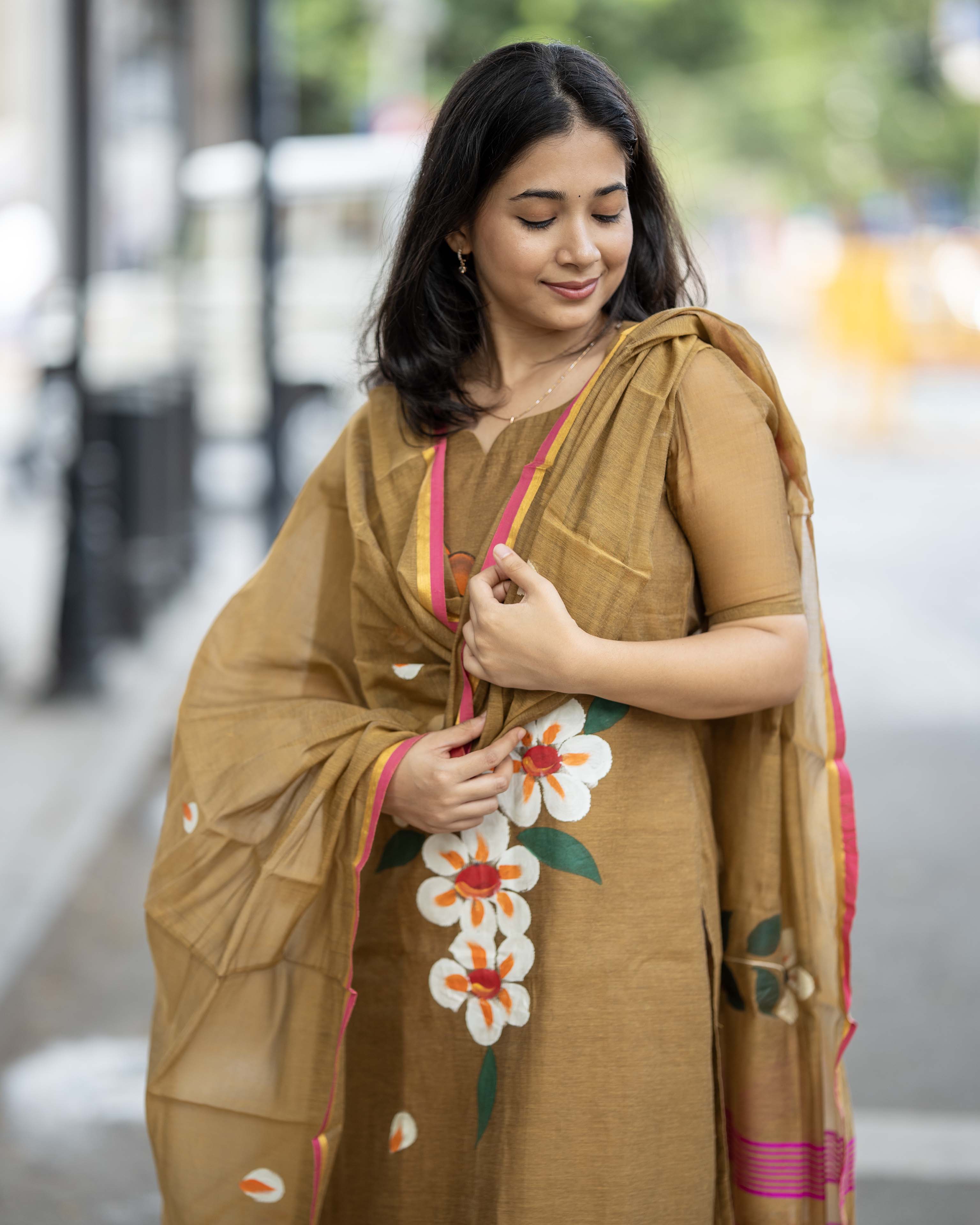 Handpainted Weaves Mustard Yellow Ethnic Top & Duppata