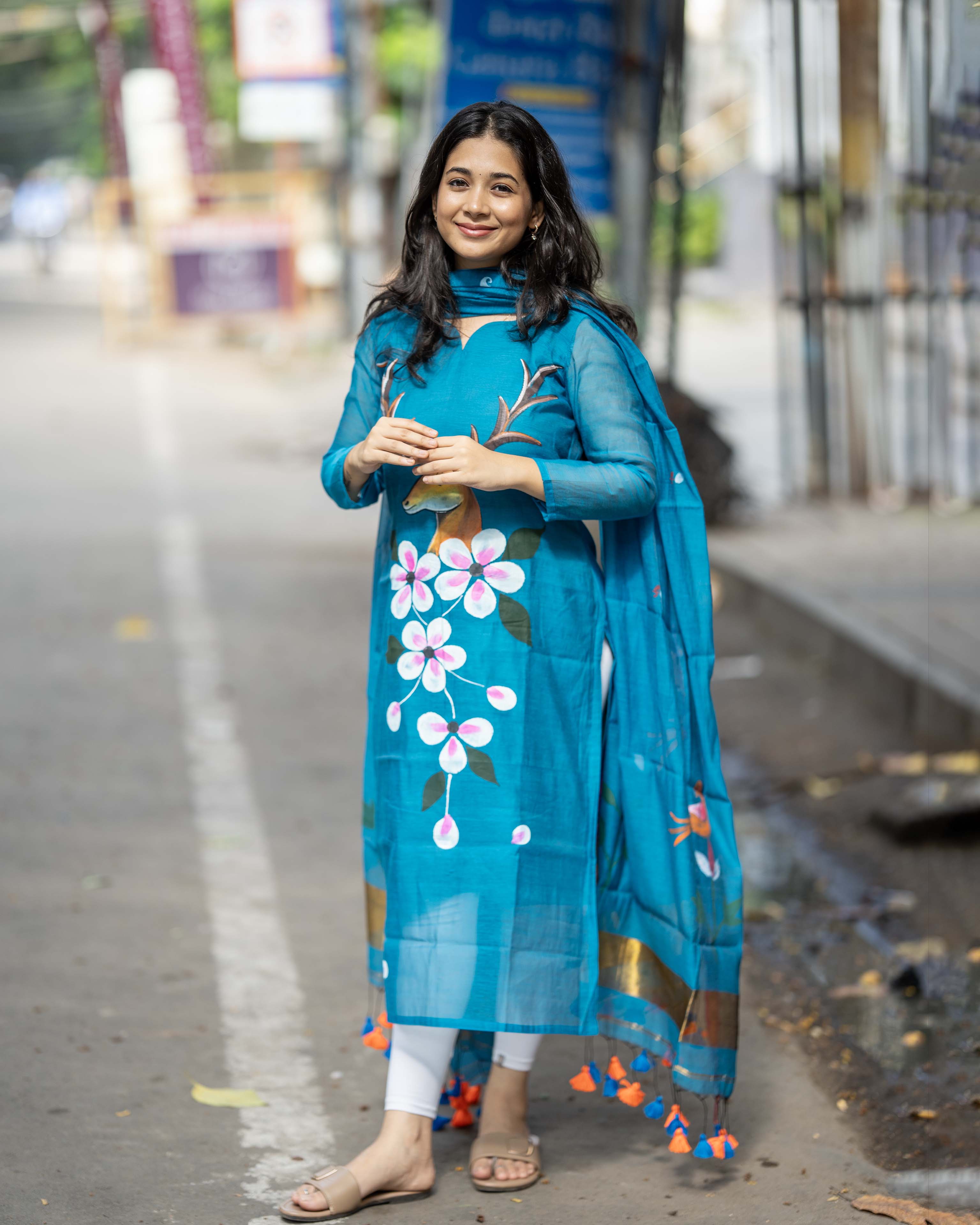 Handpainted Weaves Blue Ethnic Top & Duppata