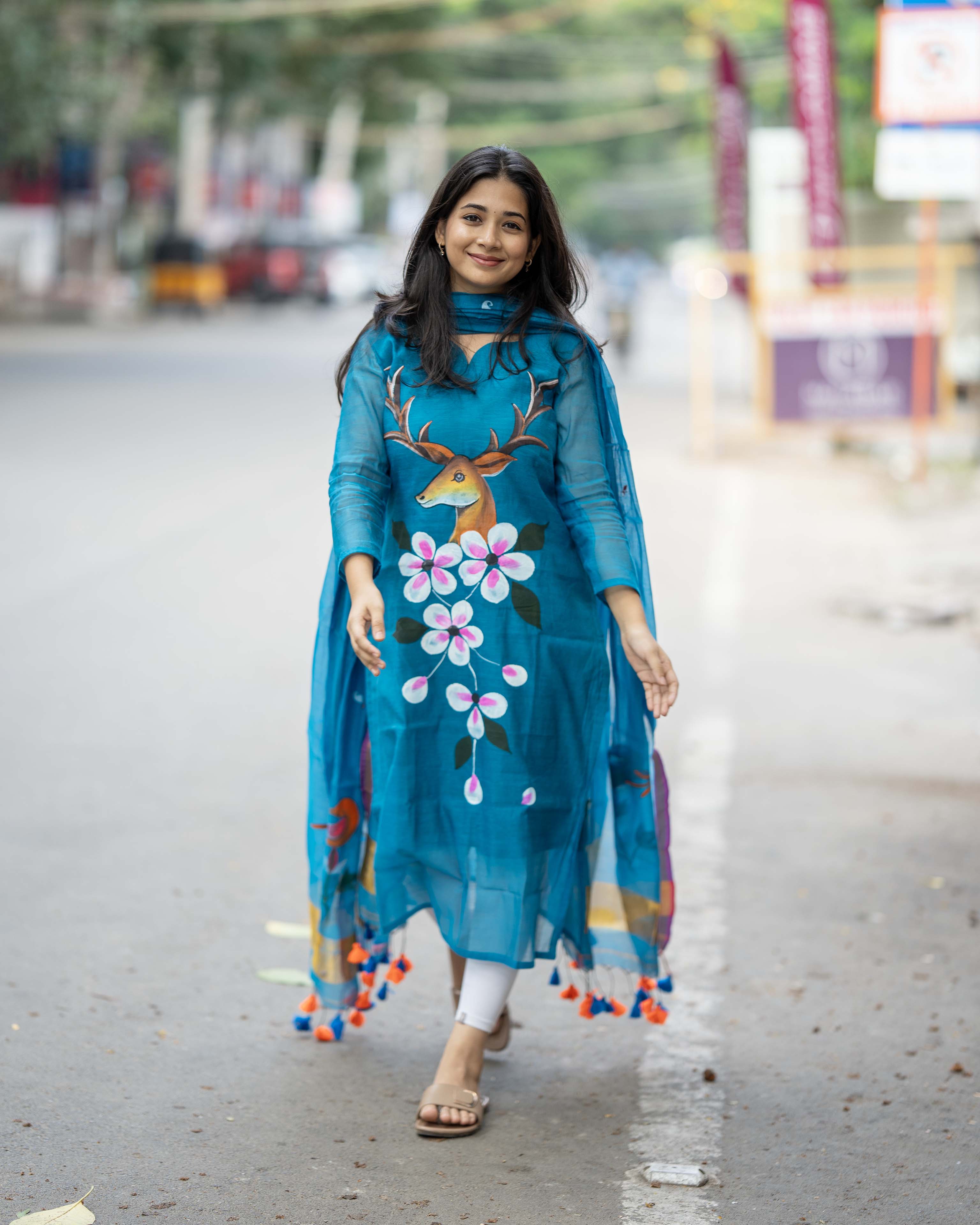 Handpainted Weaves Blue Ethnic Top & Duppata