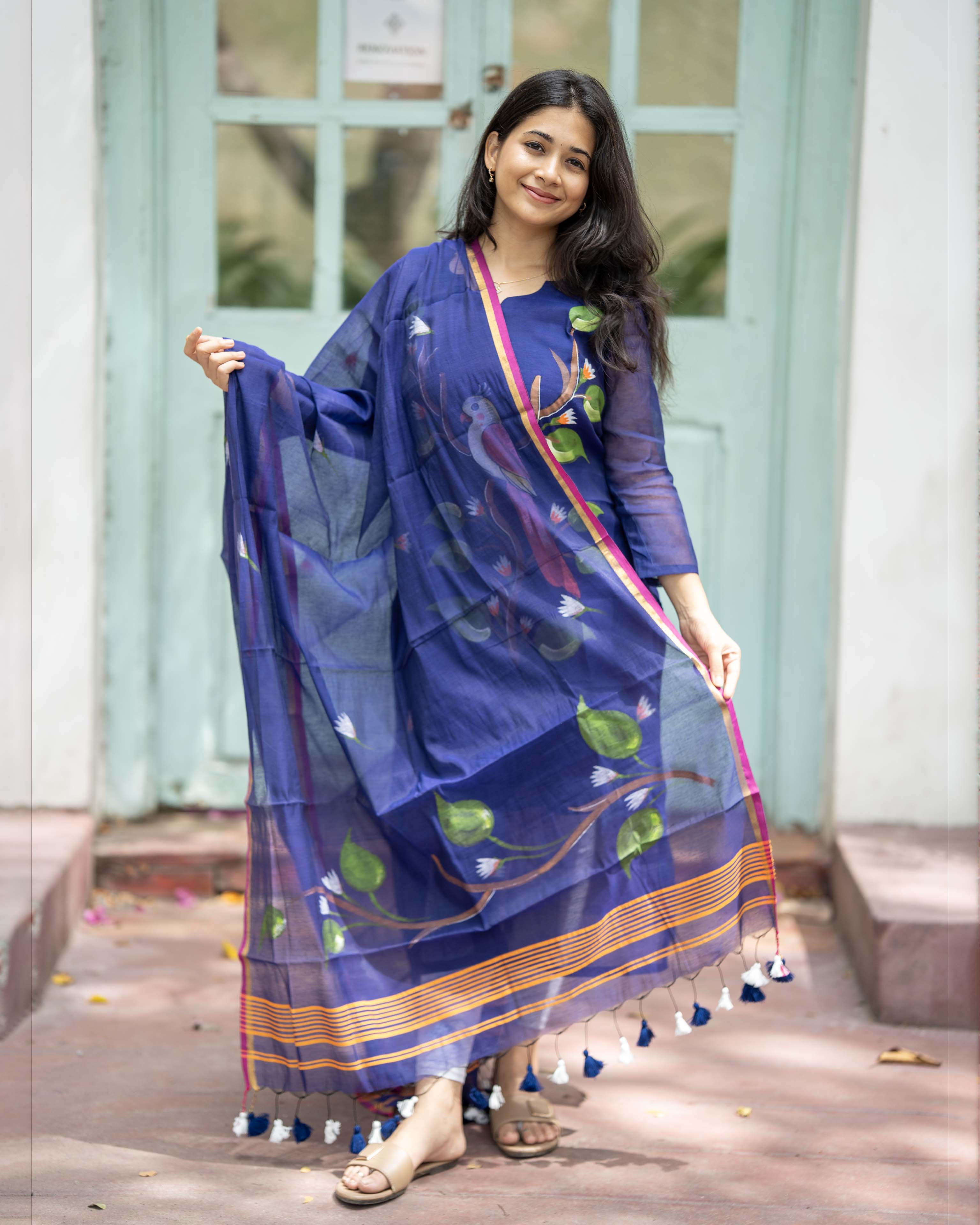 Handpainted Weaves Royal Blue Ethnic Top & Duppata