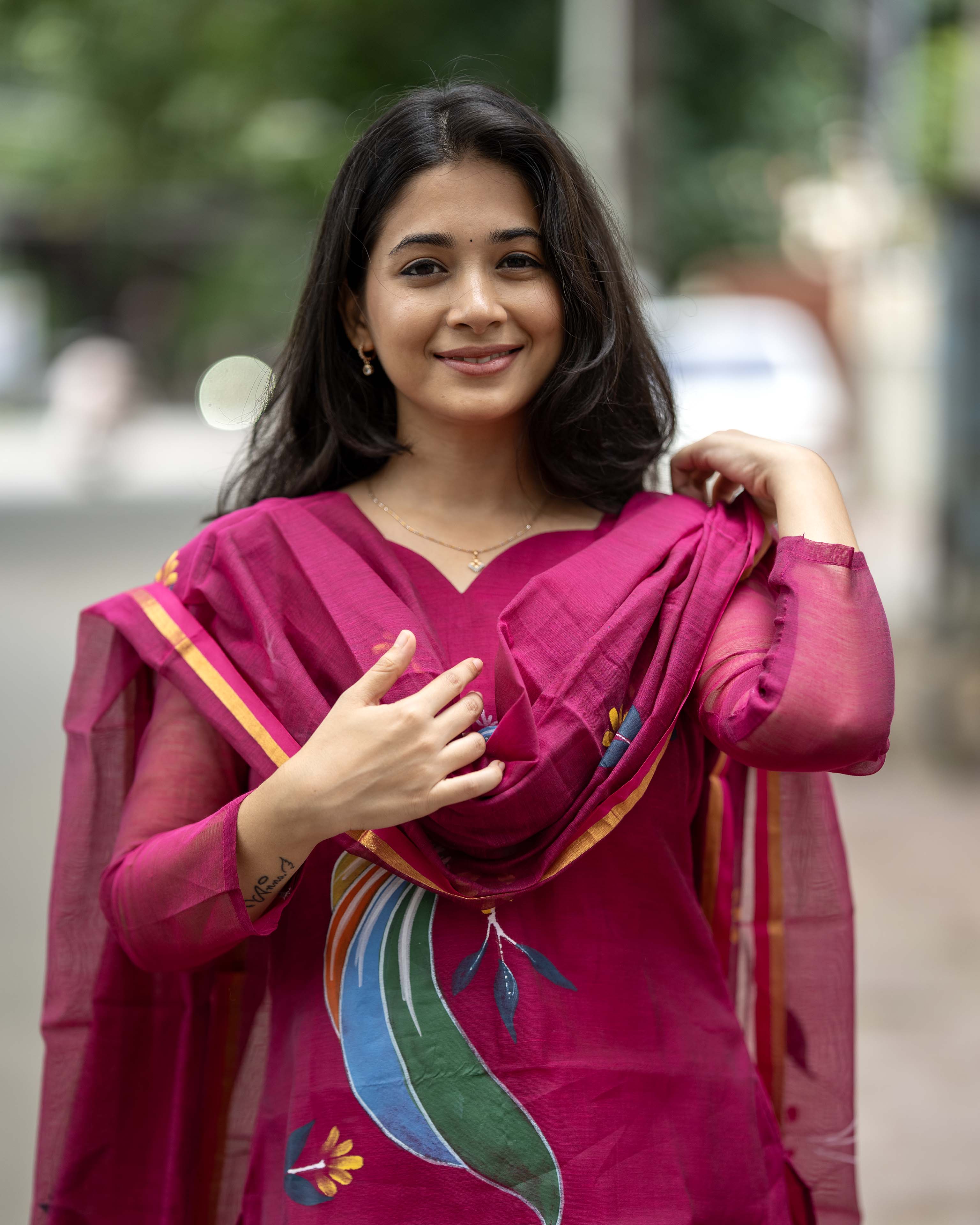 Handpainted Weaves Magenta Ethnic Top & Duppata