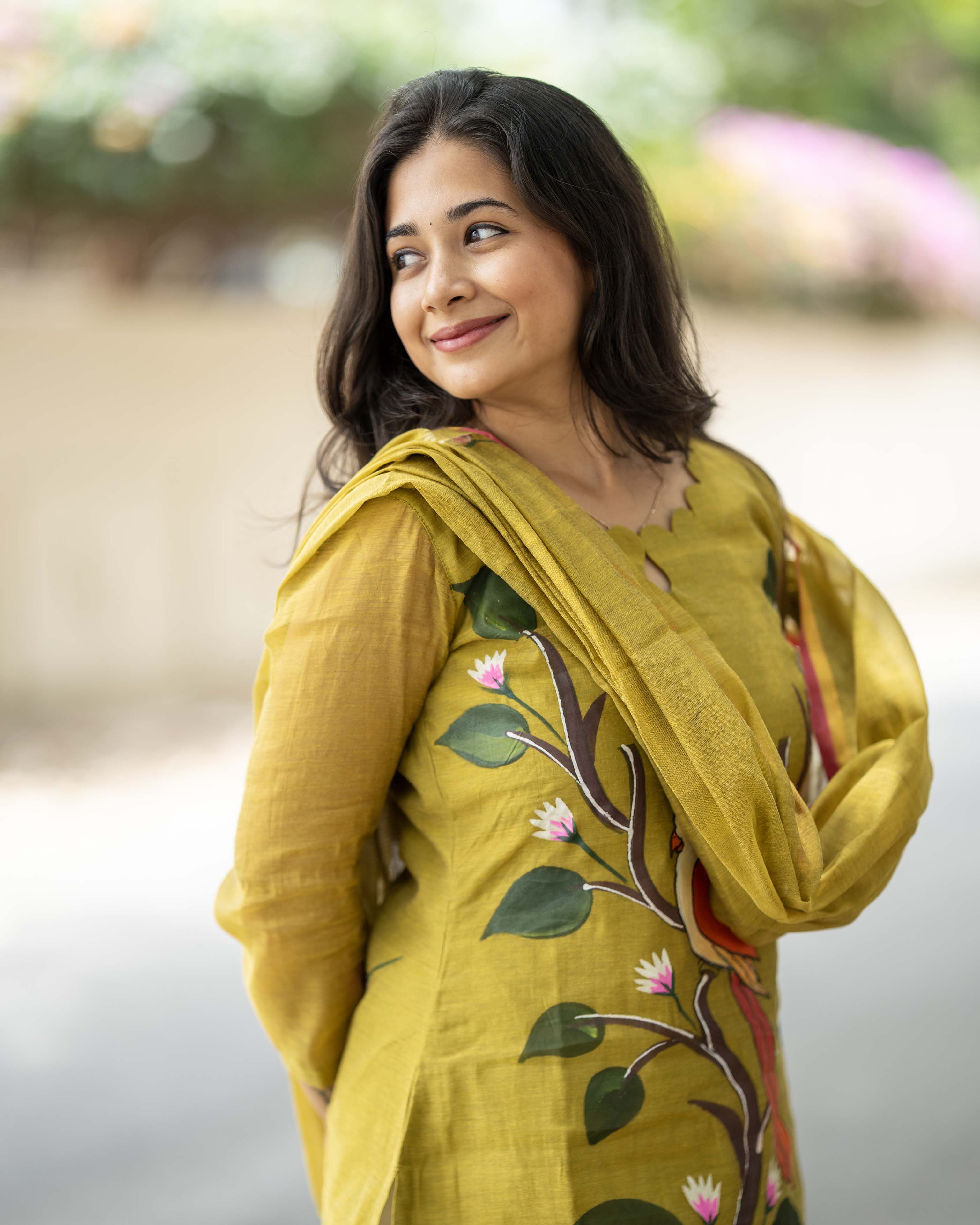 Handpainted Weaves Golden Vines Ethnic Top & Duppata
