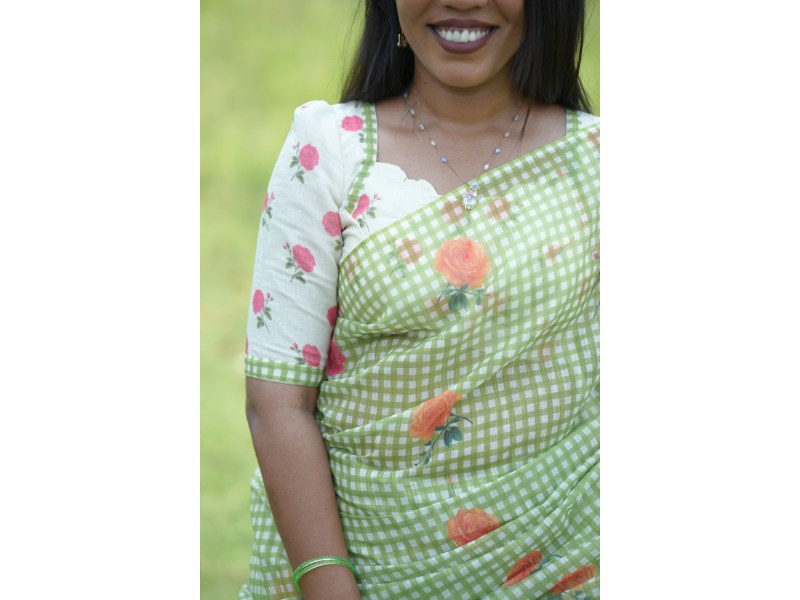 Nature Checks Floral Saree