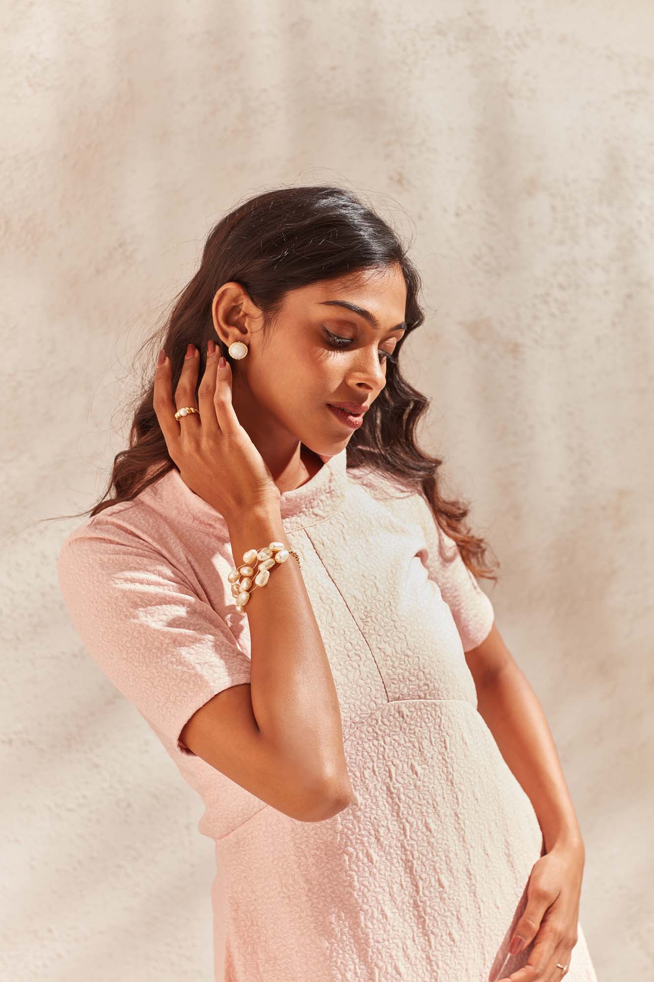 Pink Peach Wide Neck Collar