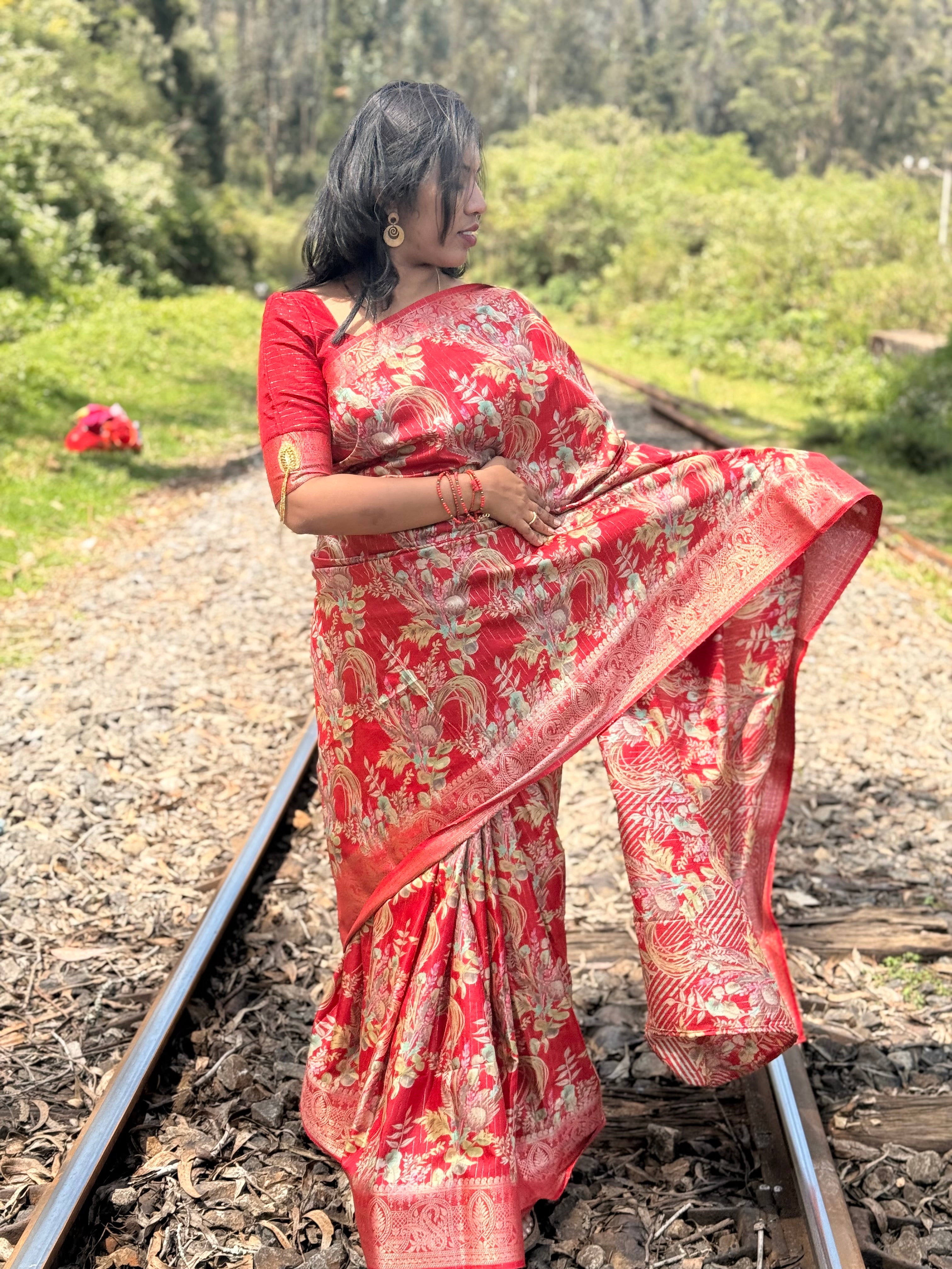 Red Gold Elegance Drape