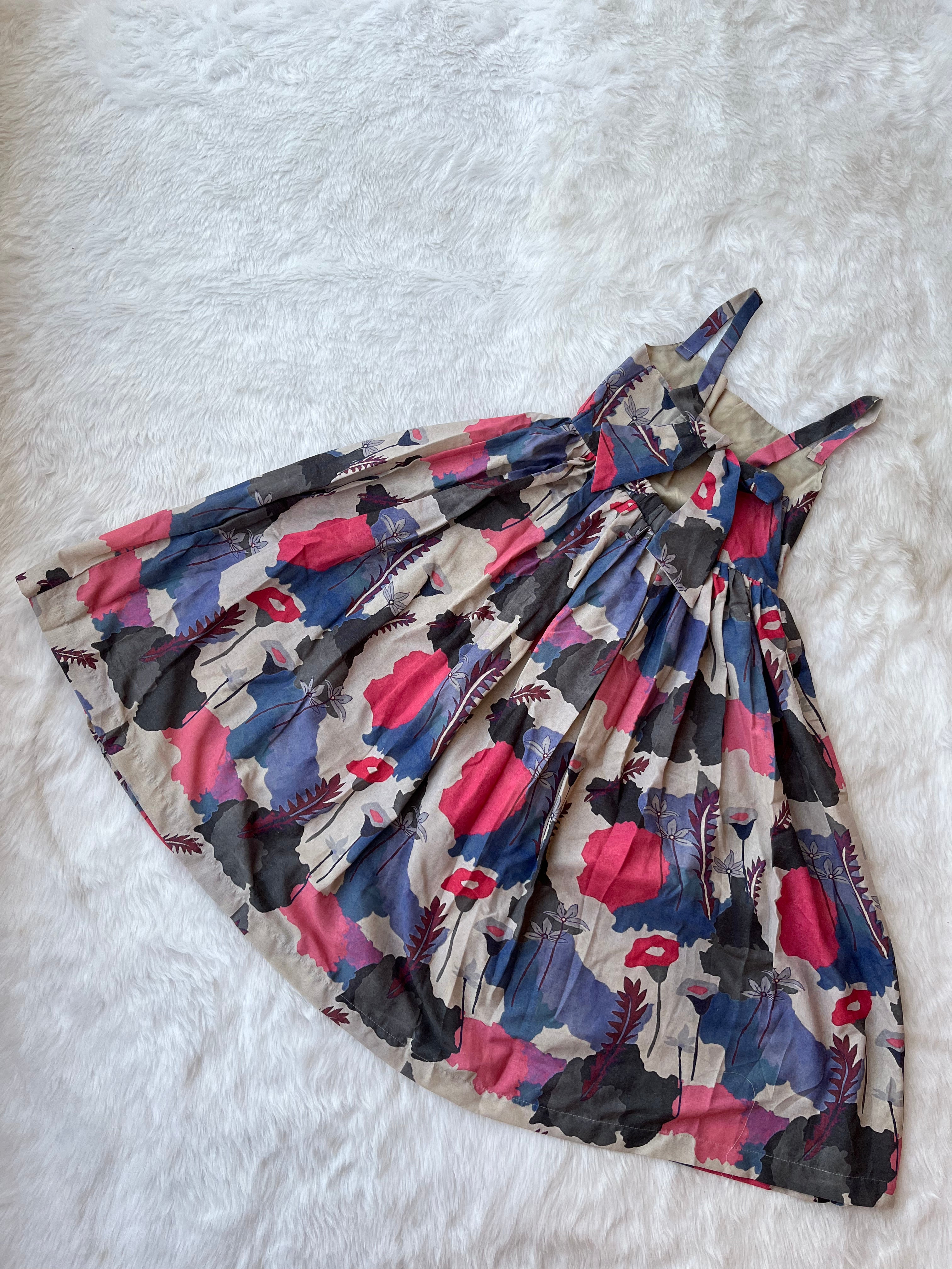 Blue sleeveless girl baby gown