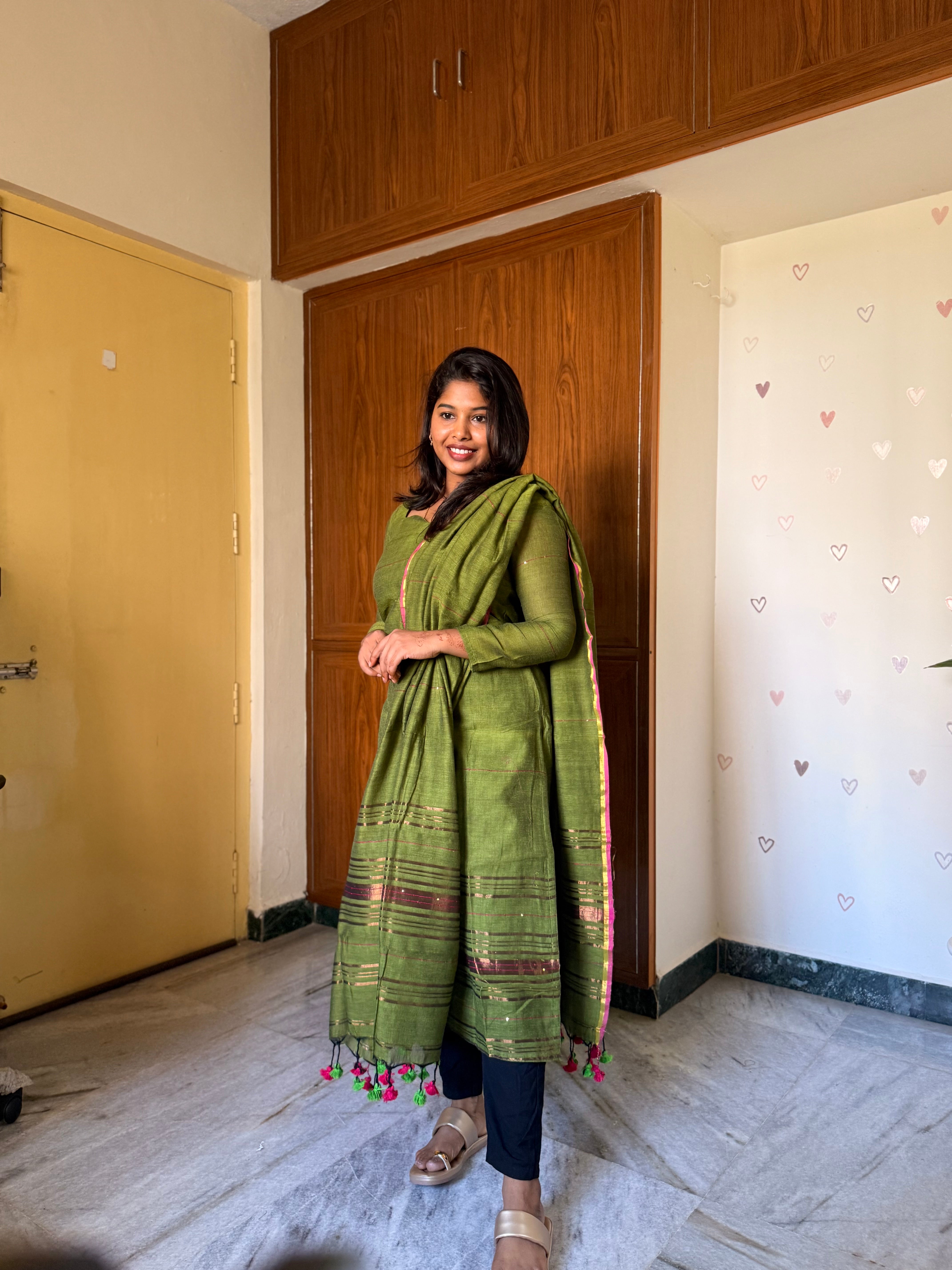 Emerald Elegance handloom 2pcs set