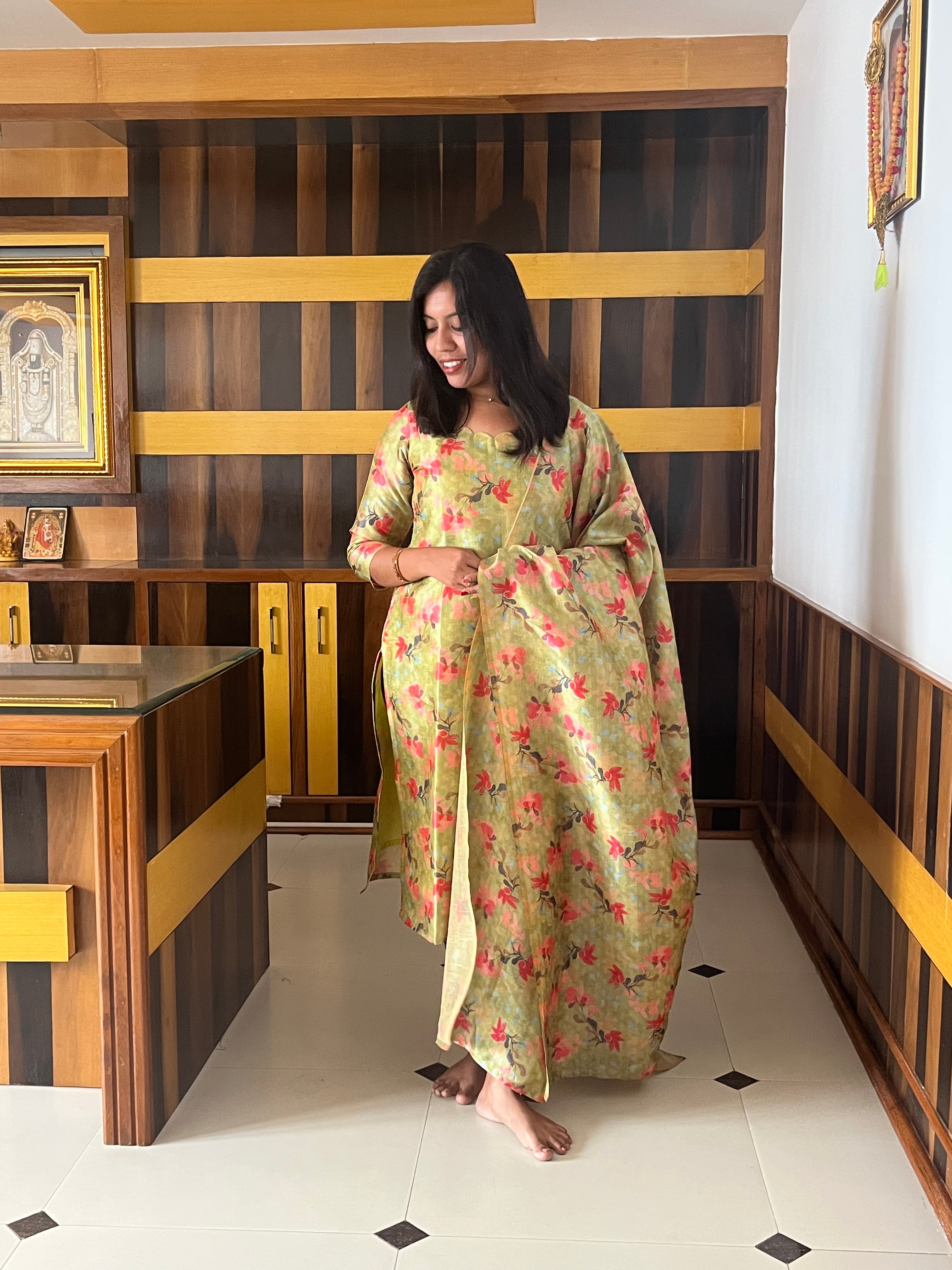 Garden Grace Top & Dupatta