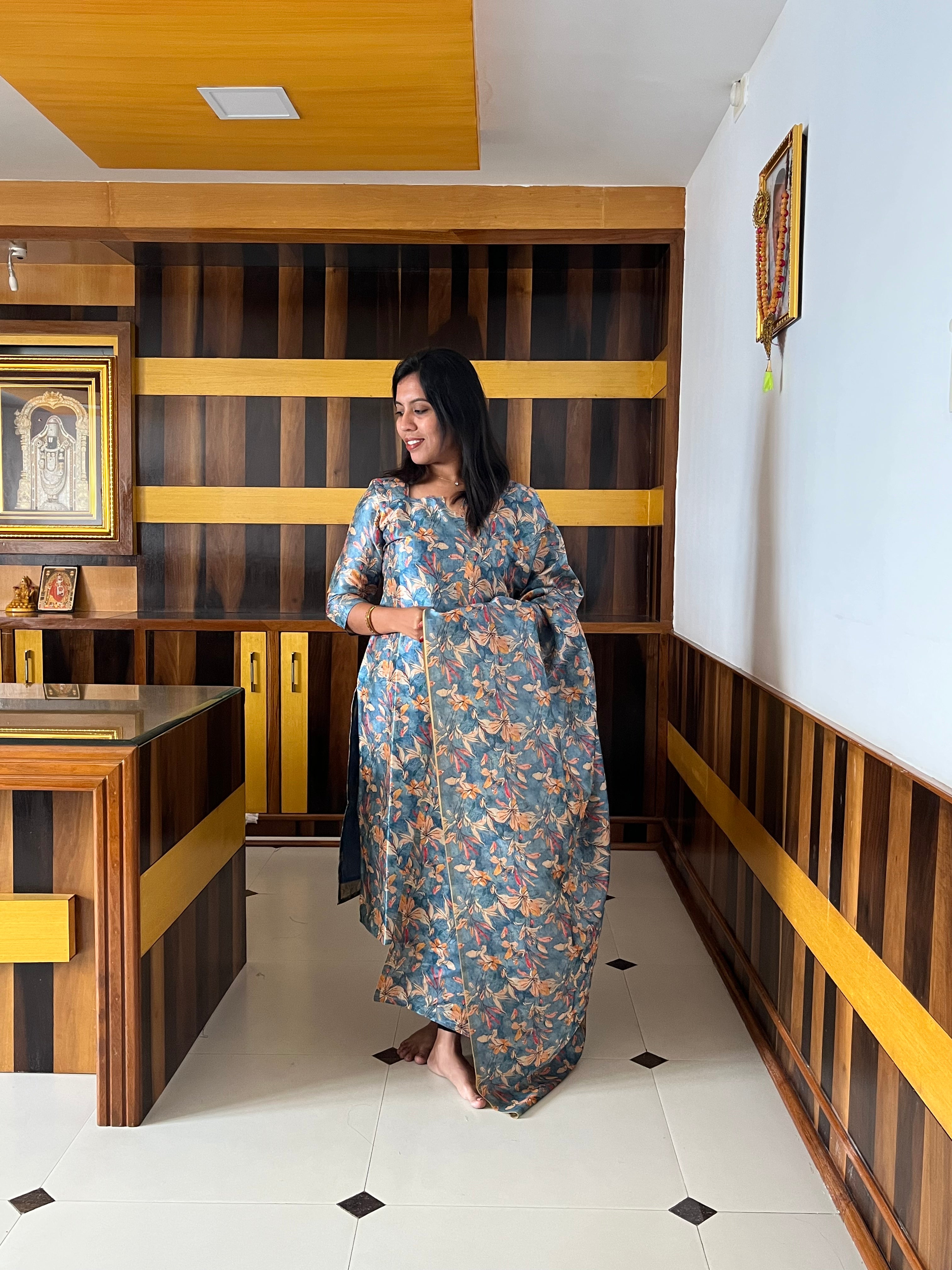 Midnight Bloom Top & Dupatta
