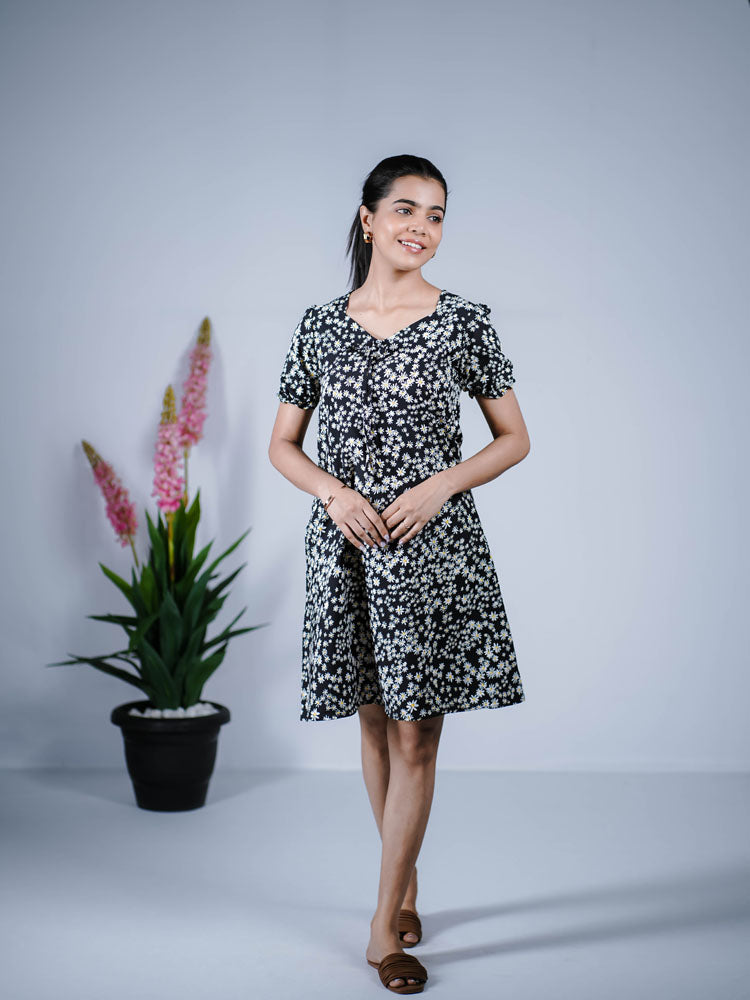 Black with White Daisy Breeze Buttoned Dress PSD202S