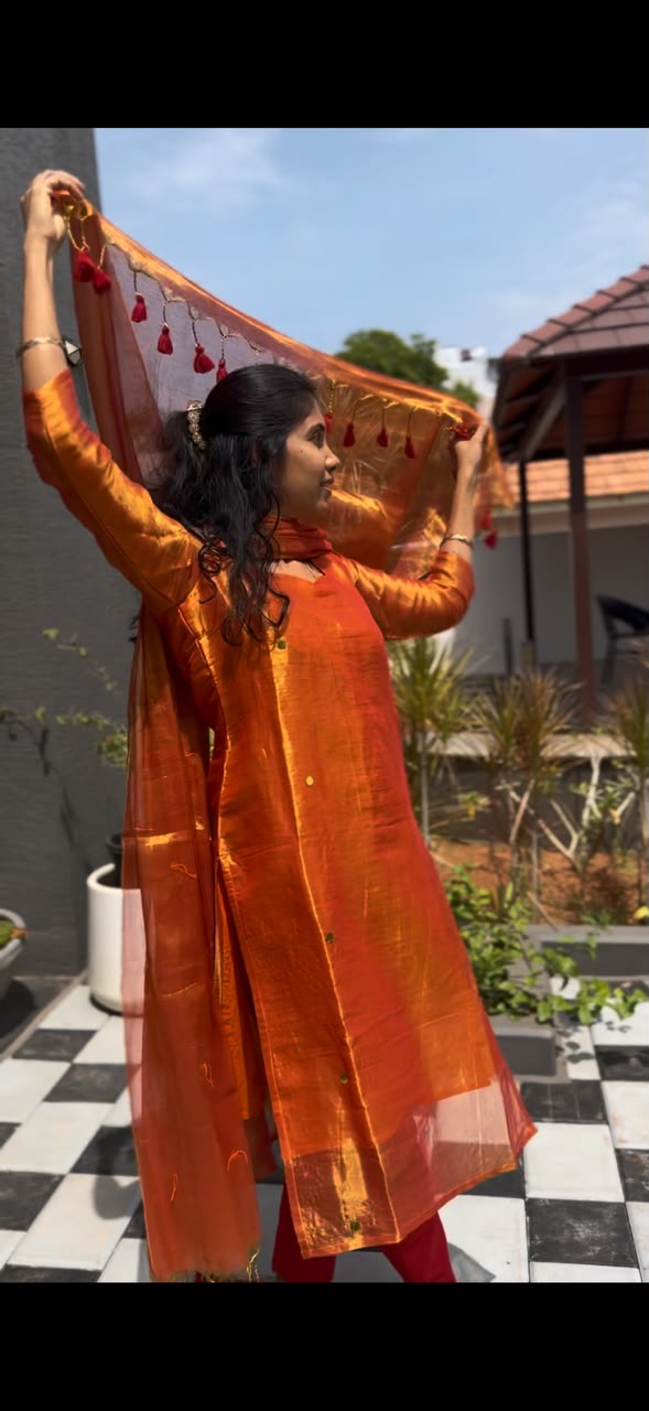 Elegant Rust Orange 3piece Set